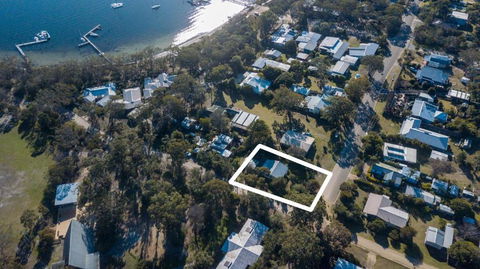 Kambera Pet Friendly Cottage On Raymond Island - Accommodation Port Macquarie 3