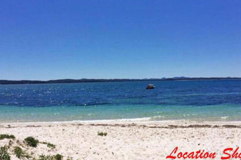 Aislinn 3 / 273 Corrie Parade Air Con Water Views BBQ - Accommodation Port Macquarie 4