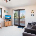 Seabreeze 4 Opposite Bowling Club - Accommodation Port Macquarie 0
