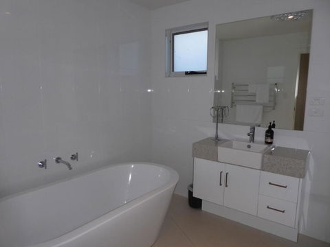 Bridport Horizon Views - Accommodation Port Macquarie 3
