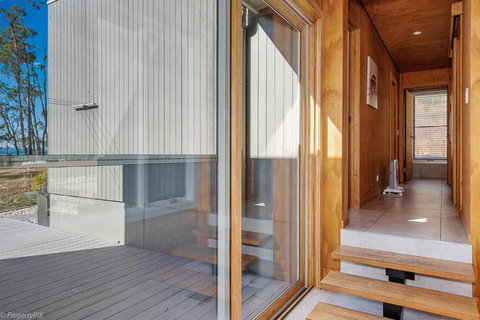 Fairwinds Tasmania - Accommodation Port Macquarie 5