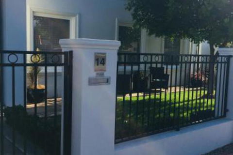 Glenelg Private Studio - Accommodation Port Macquarie 5