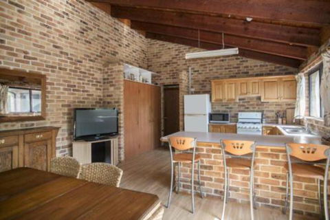 75 River Rd Tabourie Hideaway - Accommodation Port Macquarie 6