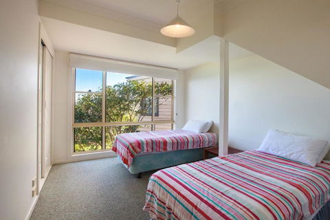 164 Mitchell Pde Spectacular Views - Accommodation Port Macquarie 3