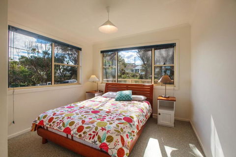 164 Mitchell Pde Spectacular Views - Accommodation Port Macquarie 2