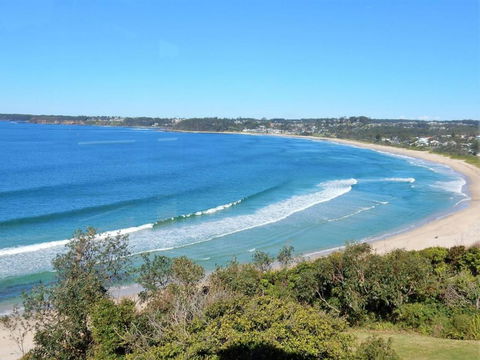 164 Mitchell Pde Spectacular Views - Accommodation Port Macquarie 4