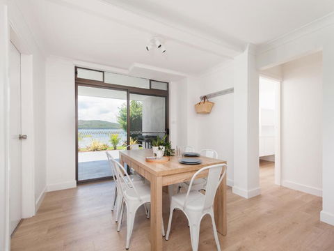Baywatch Beachfront Bliss Executive Home - Accommodation Port Macquarie 1