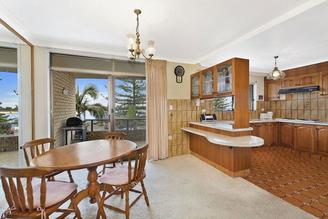 Caesars Palace 4 - Accommodation Port Macquarie 3