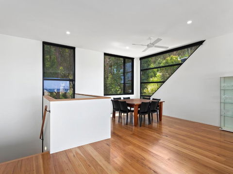The Cube Striking Architectural Showpiece - Accommodation Port Macquarie 5