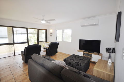 Bayviews At Bongaree - Accommodation Port Macquarie 6