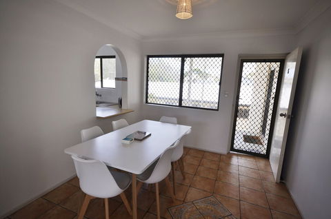 Bayviews At Bongaree - Accommodation Port Macquarie 5