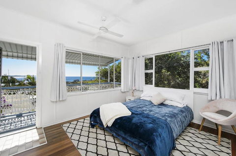 Whitecaps 26 East Street - Accommodation Port Macquarie 2