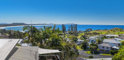 Whitecaps 26 East Street - Accommodation Port Macquarie 6