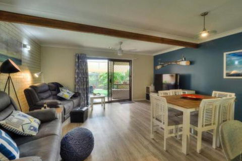 Harbour Court On The Bay - Accommodation Port Macquarie 0