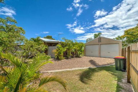 Affordable Holiday Home - Accommodation Port Macquarie 5