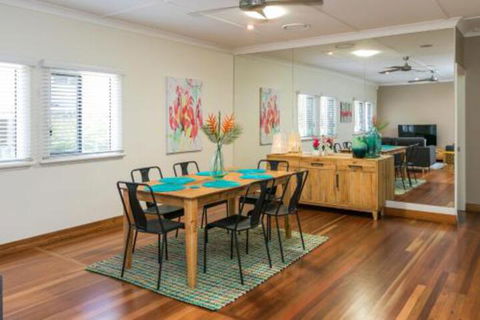 Charming Home By The Sea - Accommodation Port Macquarie 3
