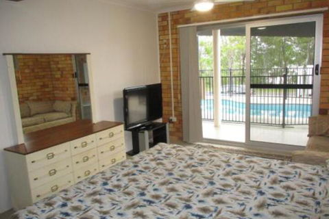Holiday In Style Hervey Bay - Accommodation Port Macquarie 5