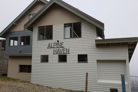 Alpine Haven 4 - Accommodation Port Macquarie 7