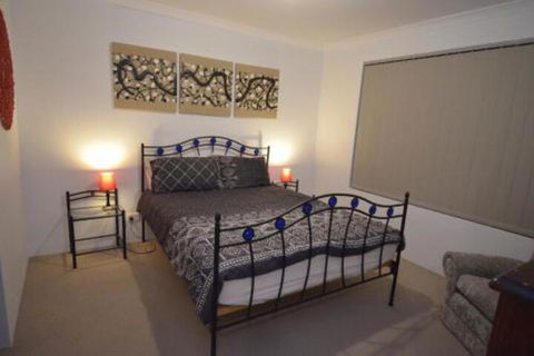 Park View Modern House - Accommodation Port Macquarie 5