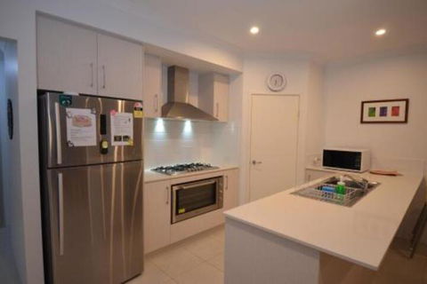 Park View Modern House - Accommodation Port Macquarie 3