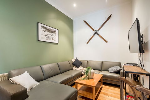 Avalon House - Accommodation Port Macquarie 6