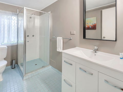 Easy Going Holiday Unit On McKenzie MK5 - Accommodation Port Macquarie 5