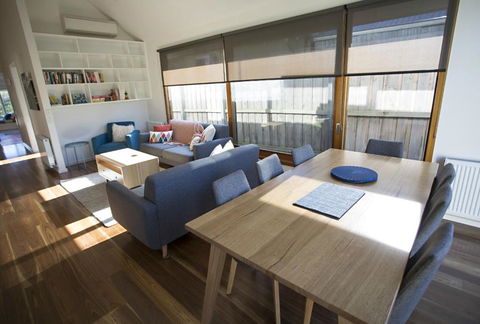 GALWAY COTTAGE - Accommodation Port Macquarie 6