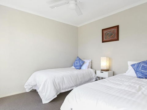 South Pacific Crescent 75 Ulladulla - Accommodation Port Macquarie 6