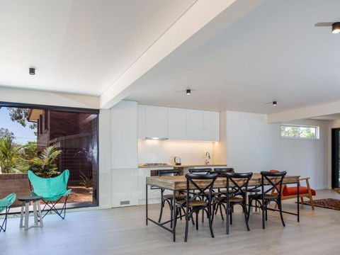 Tallwood 24 NARRWALLEE - Accommodation Port Macquarie 1