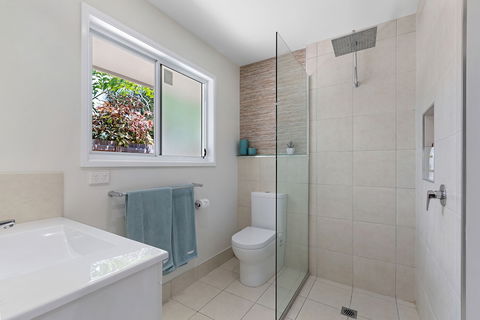 Whitsunday Palms - Accommodation Port Macquarie 5