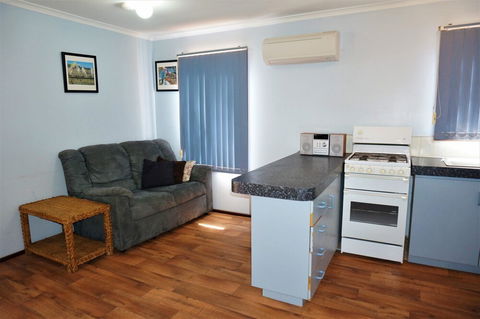 10 Tautog Street - Accommodation Port Macquarie 3