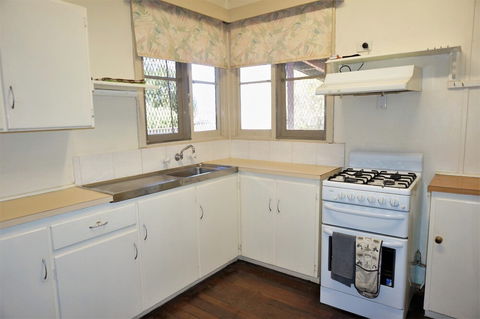 10 Tautog Street - Accommodation Port Macquarie 0