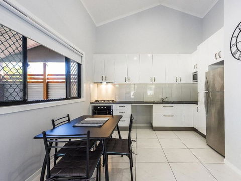 Tais Hideaway - Accommodation Port Macquarie 3