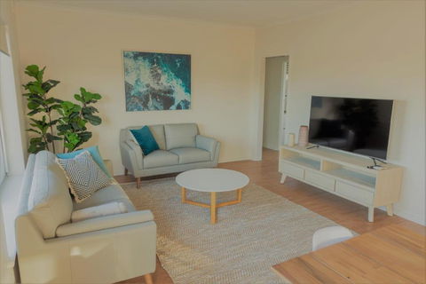 Henley Beach South Amazing Views Huge Private Balcony! - Accommodation Port Macquarie 4
