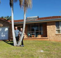 Twin Palms Holiday House at Lighthouse - Accommodation Port Macquarie