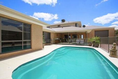 The Grand Holiday House - Accommodation Port Macquarie 0