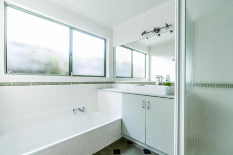 RIPPLE DREAM INVERLOCH - Accommodation Port Macquarie 4