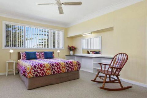 Amazing Aspects Perched Above Tilbury Cove - Accommodation Port Macquarie 4