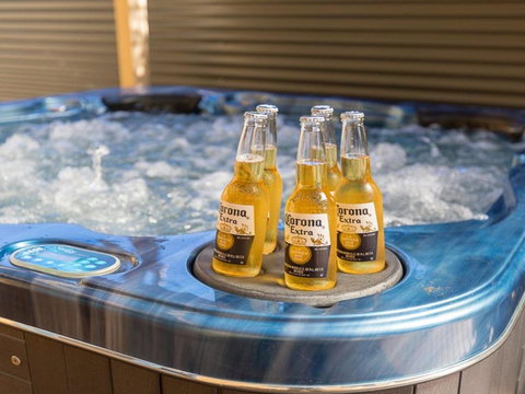 Bluewater Riverfront Location With Water Views - Accommodation Port Macquarie 3