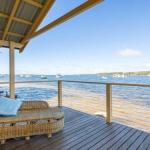 Bluewater Riverfront Location With Water Views - Accommodation Port Macquarie 0