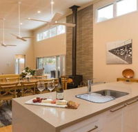 Callala Breeze access to indoor community pool - Accommodation Port Macquarie