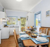Crystal Blue views across the bay - Accommodation Port Macquarie