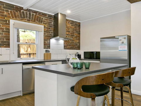 Old Bank Stables 3 Night Weekends For Price Of 2 - Accommodation Port Macquarie 2