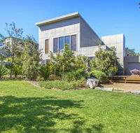 Sunshine Beach House 25 metre walk to the beach - Accommodation Port Macquarie