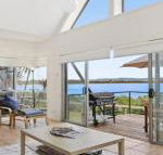 Tilbury Breeze ocean views comfort  style - Accommodation Port Macquarie