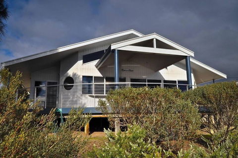 Rest A Shore Coffin Bay - Accommodation Port Macquarie 1