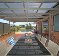 Carefree on Cormorant - Accommodation Port Macquarie