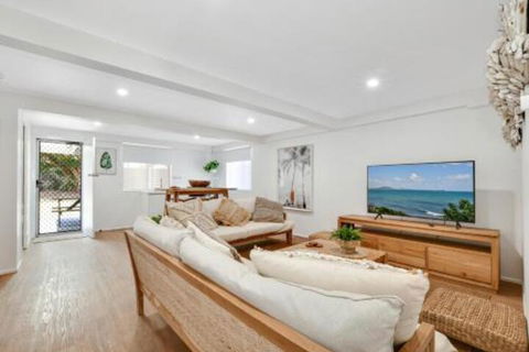 ROSIES BACH - Accommodation Port Macquarie 7