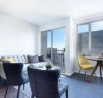 Oliver Stylish City Views near Graffiti Laneways - Accommodation Port Macquarie