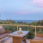 Penthouse Luxe Sunrise Beach - Accommodation Port Macquarie 0